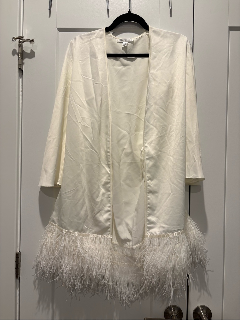 Bridal XS Ivory Feather Trim Satin Mini Robe